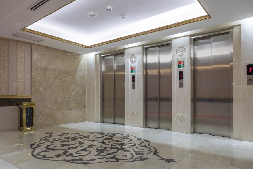 آسانسور طبقات هتل آپارتمان بشری مشهد